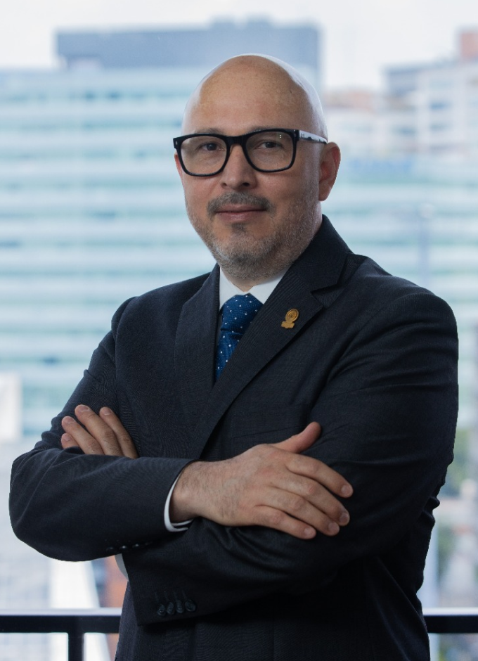 Lic. Artemio Hernández Corona